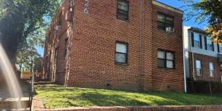 1126 48TH Place NE Gallery 1