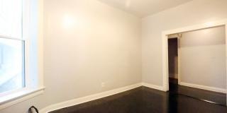 5427 S Blackstone Avenue Gallery 13