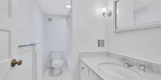 London Normandy House Gallery 33