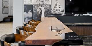 Blume on Central Gallery 13