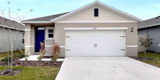 Four-Bedroom Home with Modern Finishes & Open Layout Gallery 1
