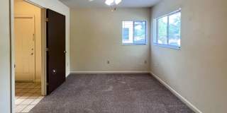 2/2 Flat in Napier Oaks available Early August! Gallery 5