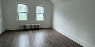 5 beds 2 bath Gallery 17