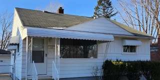 Freshly Transformed 3 Bed Home with Modern Upgrades! Gallery 1