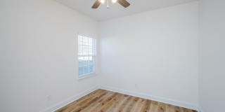 402 Manly Way Gallery 31