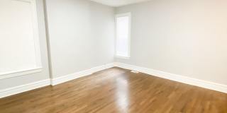 Newly Renovated 2 Bedroom/2 Bathroom! Gallery 1