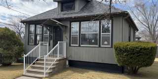 Duluth MN 5- Bedroom - 2-Bath - 1 - Car Single Family Home Gallery 1