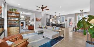 Great location, less than one mile from Historic Downtown Franklin. Gallery 6