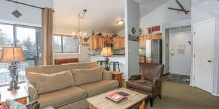 Move in Special! Keystone 2 bed/2bath! Plus Bonus Room  Pool and Hot Tubs!  BIKE STORAGE! Gallery 17