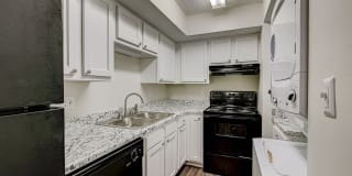 Stonehedge Apartments Gallery 21