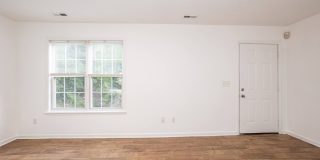 Three Bedroom Home! Gallery 10