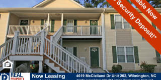 Upper Level Condo in Holton Place w/Community Pool Gallery 1