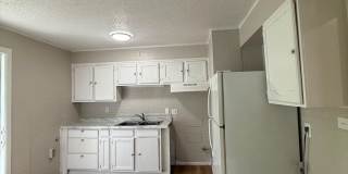Ruskin Heights - 3 Bedroom 1 Bathroom Gallery 9