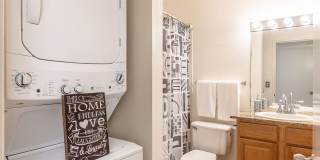 Pool Community and Pet Friendly Home Gallery 10