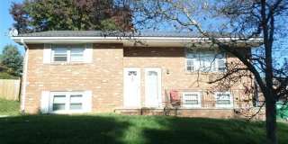 2 Bedroom 1 Bath Duplex Gallery 1