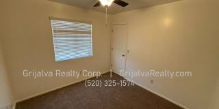 Beautiful 2-story 4-Bedroom, 2 Bath House with Loft for Rent (Green Valley) Gallery 12