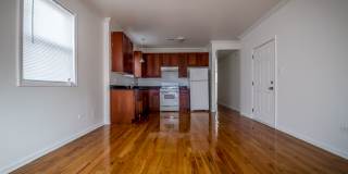 3038 W Flournoy Gallery 17