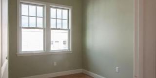 195 W 3rd St Apt 3 Gallery 2