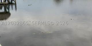 320 SE 15 PL Gallery 10