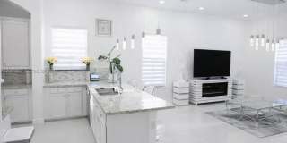 8537 NW 39th Ct Gallery 7
