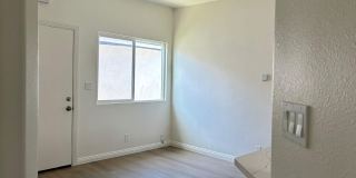 LA9521 Gallery 1
