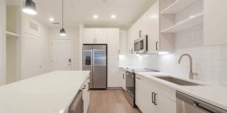 Alexan Harrison Apartments Gallery 7