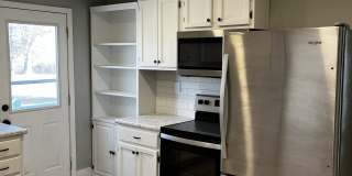 213 S 4th St Gallery 1