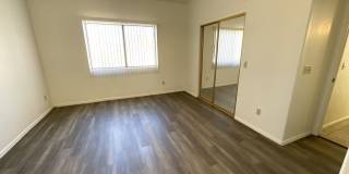 Convenient Eastside location on cul-de-sac Gallery 23