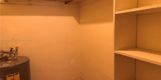 2210 Taylor St Gallery 4