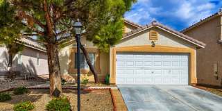 Northwest Las Vegas Home Near Walking Trails & Parks Gallery 1
