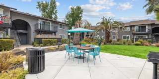 98Hundred Gallery 29