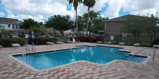 2 Bedroom - 2.5 Bathroom - Gated Community - Community Pool Gallery 3