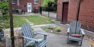 AWESOME 2-BDRM VICTORIAN DUPLEX HOME WITH 2-CAR GARAGE & CENTRAL A/C! Gallery 21