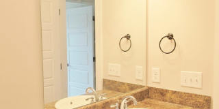 Beautiful Town Home with Garage in Chelsea... Available to View Now!!! Gallery 22