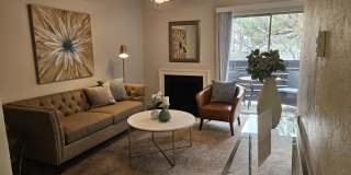 The Hub Gallery 10