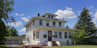 89 Locust Avenue Gallery 9