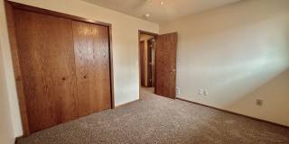 3 Bedroom Home in Maple Grove Gallery 10