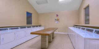 Woodside Village Apartments Gallery 19