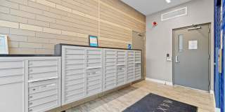 The Maxwell Downtown Des Moines Gallery 130