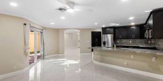 6384 Adriatic Way, West Palm Beach, FL 33413 Gallery 3