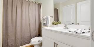 Elevation Student Living - Student Housing Gallery 92