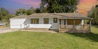 Cute and Cozy 3 Bed 1 Bath Home Gallery 1