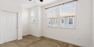 ELEGANTLY APPOINTED TOWNHOME IN TOSCANA PRIVATE & SECURE | NEAR GREENBELT! ELEGANTLY APPOINTED TOWNHOME IN TOSCANA PRIVATE & SECURE | NEAR GREENBELT! Gallery 1