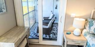 Seasonal/short term 2/2 vacation condo close to Anna Maria Gallery 20