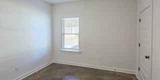 2019 NEW Construction 4 bedroom, 2 bath home near U of M and new pedestrian bridge. Gallery 11