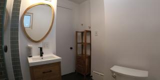 4219 N Albany Avenue Gallery 3