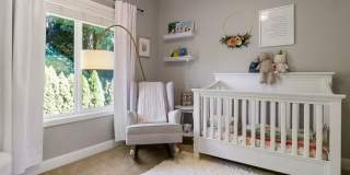 Wonderful, bright 4-bdrm/2.5-bath home. Lovely garden, deck views, great location Gallery 20