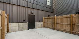 1924-32 North Front Street Gallery 16