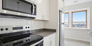 West End Place Gallery 20