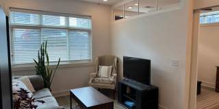 Great Studio in the Heart of Nashville Gallery 9